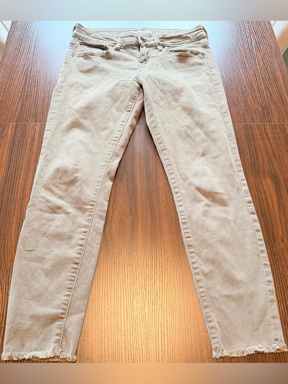 GUESS Womens Taupe Tan Frayed Raw Hem Ankle Crop Skinny Jeans Beige Size 28